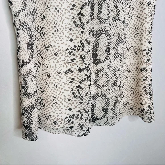 J. Crew Snakeskin-Print Mock-Neck Ruffle Neck/Sleeve Sleeveless Blouse. Size 0. - Picture 7 of 13